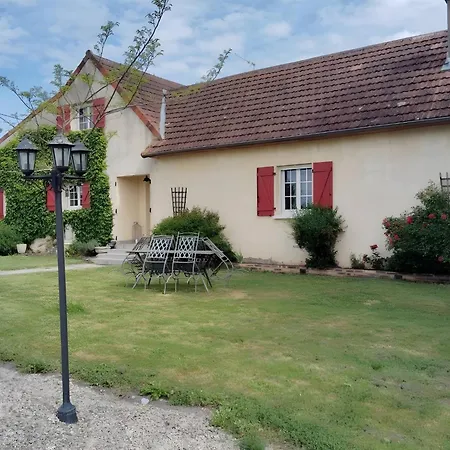 Les D'anel Alojamento de Acomodação e Pequeno-almoço Saint-Pourçain-sur-Besbre
