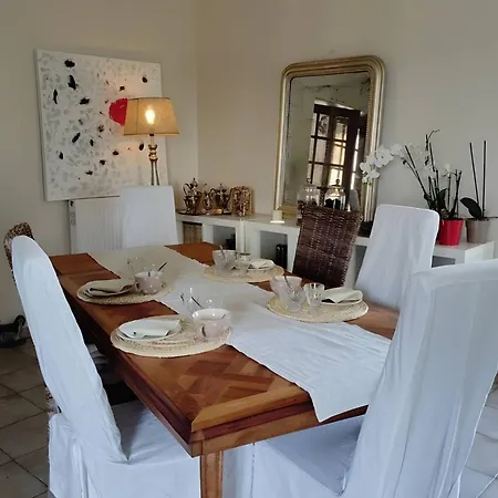 Les D'anel Alojamento de Acomodação e Pequeno-almoço Saint-Pourçain-sur-Besbre